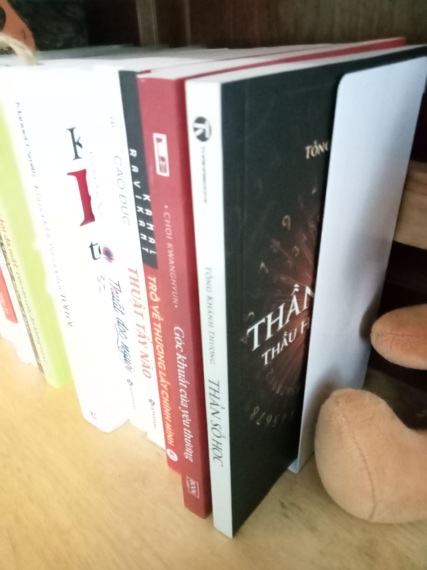 Giúp chúng ta hiểu thêm về chính mình nhất là những điểm mạnh điểm yếu và từ đó mà ta có thể đưa ra được những cải thiện cho bản thân để mình có thể tốt hơn và cũng như là thấu hiểu người khác hơn và biết cách cư xử cũng như có thể hòa hợp hơn với người khác hơn, biết thông cảm hơn khi ta thấu hiểu họ.