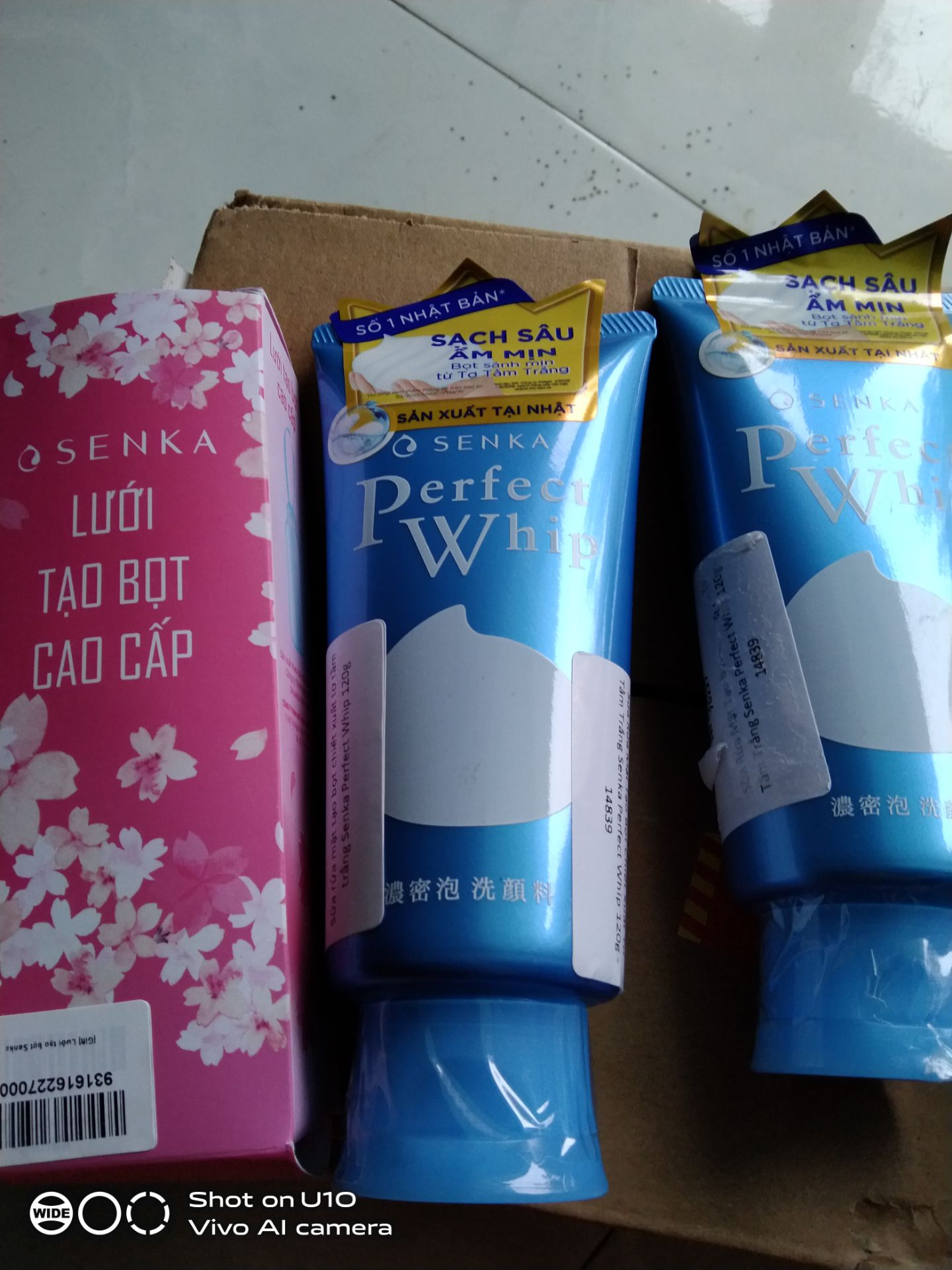 Mình thấy rửa cũng sạch, giá 69k được tặng bông tạo bọt. Thêm một điểm cộng lớn nữa là giao hàng rất nhanh, chỉ có một ngày là có hàng. số lượng đầy đủ, như hàng đã đặt. dùng lâu thì mình chua biết ntn.