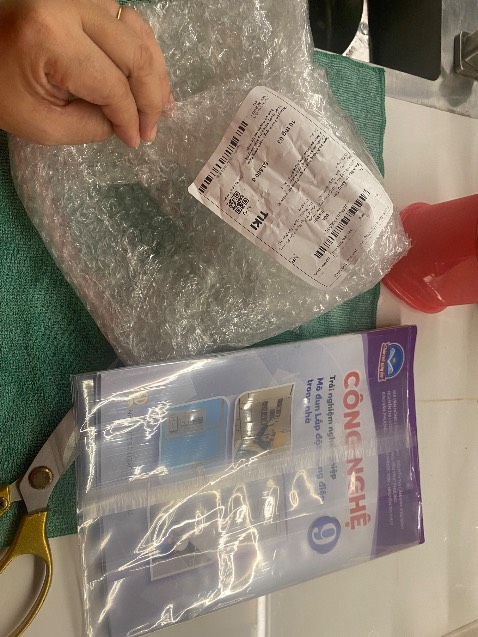 Đặt sách 2 quyển mà giáo chỉ có 1 quyển nhưng vẫn tính Bill đủ 2 quyển , nhắn mà không thấy ai hỗ trợ