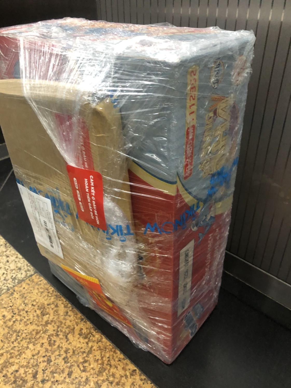 Giao hàng nhanh như lốc. Giá quá hời. Đóng gói cẩn thận. Rất nên mua.