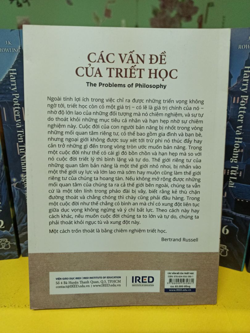 Sử dụng từ ngữ dịch không phổ thông lắm. Sách giao ổn, không trầy xước gãy góc. Sử dụng từ ngữ dịch không phổ thông lắm. Sách giao ổn, không trầy xước gãy góc.