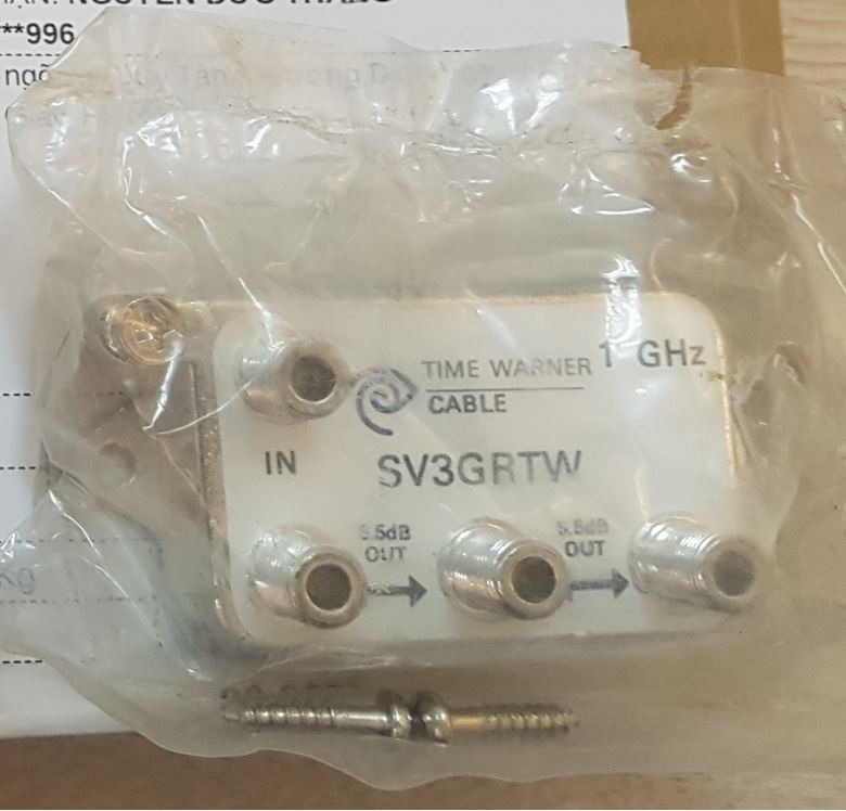 Sản phẩm nhận được hoàn toàn sai khác với mô tả & đơn hàng đã đặt về Thương  hiệu, Model, mẫu mã, tem nhãn, chất lượng, chủng loại. Bao bì đóng gói cũ, rách.

Hoàn toàn không hài lòng với sản phẩm nhận được.
Đã gửi yêu cầu thu hồi đến Tiki, yêu cầu thu hồi sản phẩm và hoàn trả thanh toán.