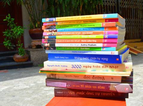 Cuốn sách rất bổ ích cho các bạn trẻ có nhu cầu  đi du học hoặc làm việc tại Nhật. Hãy đọc trước khi lên đường sang Nhật
 Phải nói rất tuyệt a.