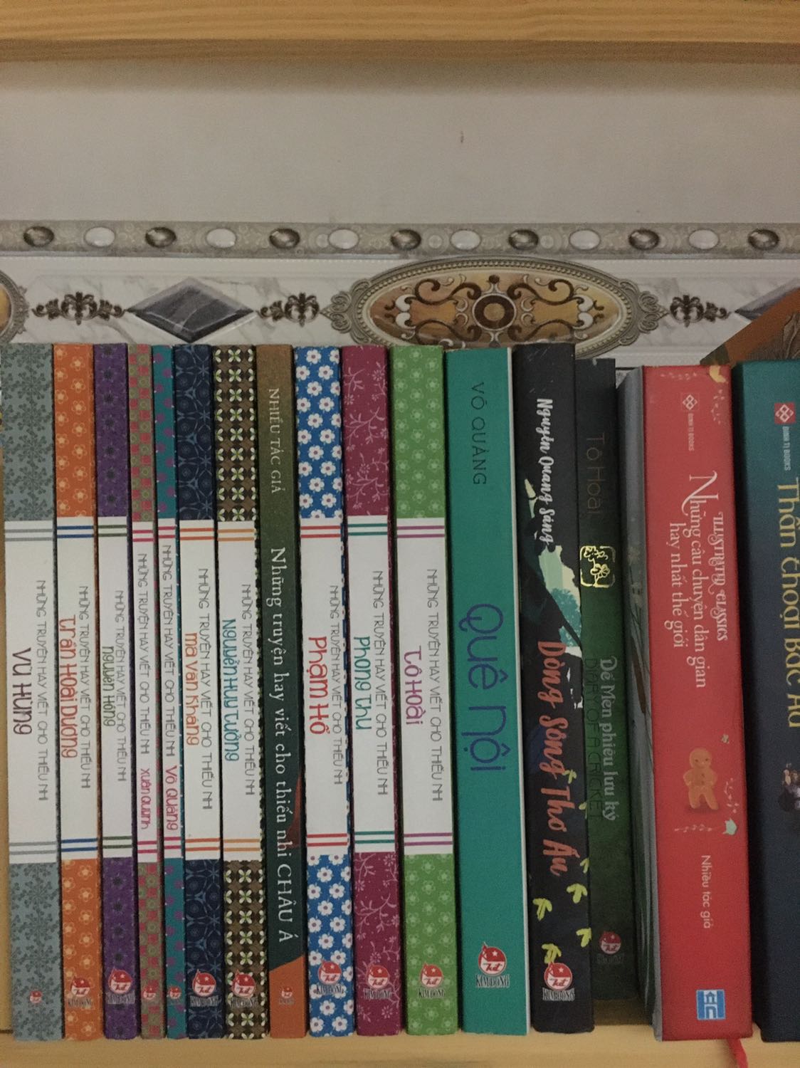 Nội dung sách hay và phù hợp với lứa tuổi. Bé nhà mình rất thích. Tiki giao hàng sớm hơn lịch. Thanks.