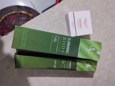 Shop rất cẩn thận giao hàng nhanh dong gói đẹp, bôi hiệu quả lần sau ủng hộ tiếp ak dk tặng cả qua nữa