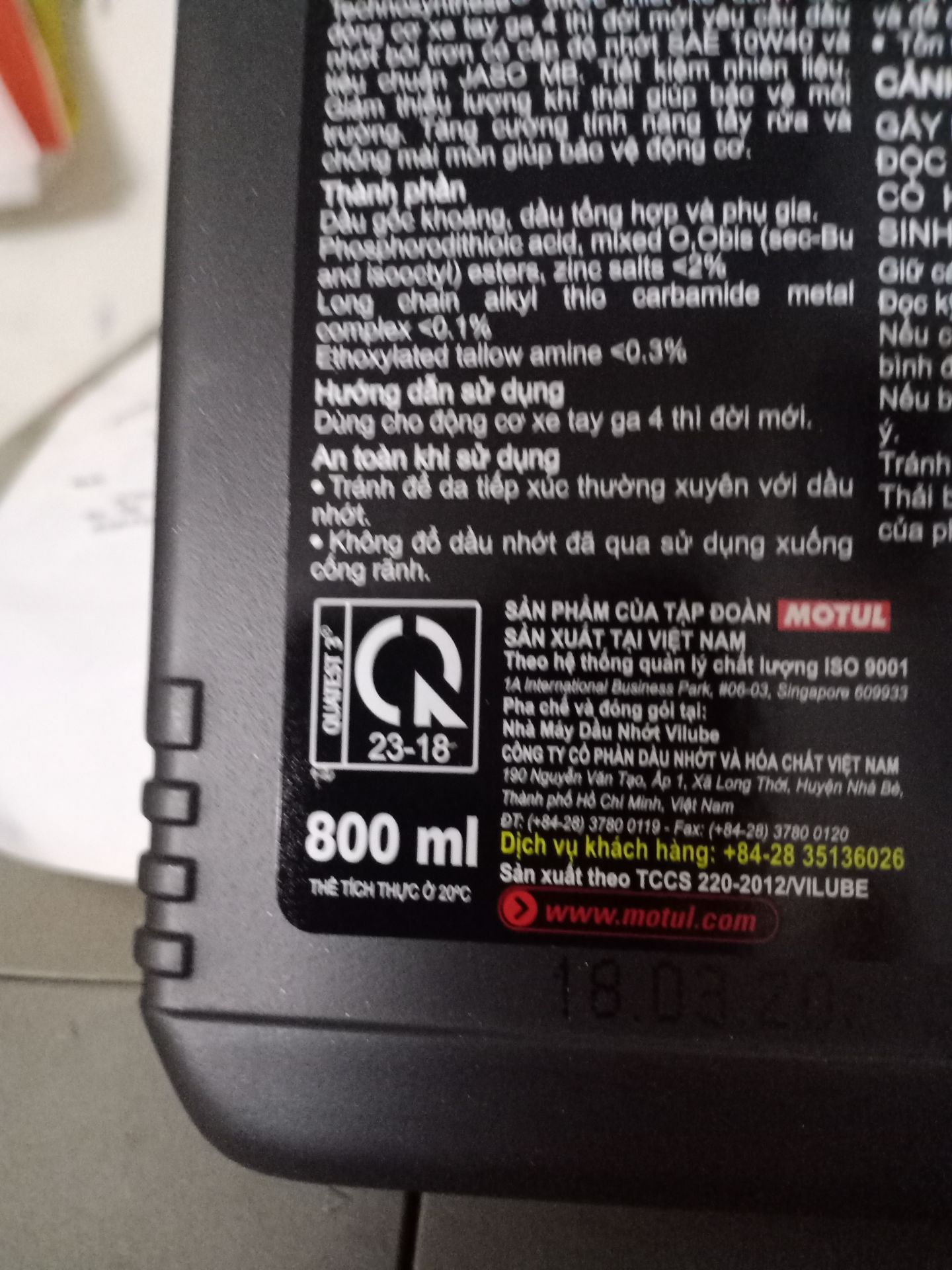 mình mua loại 1L giao loại 800ml shop làm ăn vậy lần sao ai dám mua hả shop . mong tiki làm việc lại với shop dùm ...