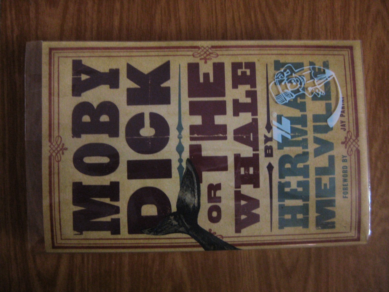 Sách còn mới, không sứt sát gì. Chữ hơi nhỏ, nên đọc nhanh mỏi mắt. Giấy hơi vàng khá dày dặn. Nhìn chung chất lượng khiến mình rất hài lòng.