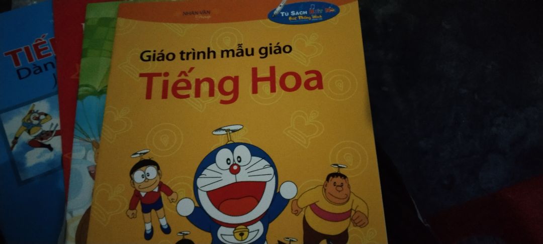 sách đẹp ,chất lượng hjiihhhggffffd đt TM fgggyhyuh hư hjjuuhh
