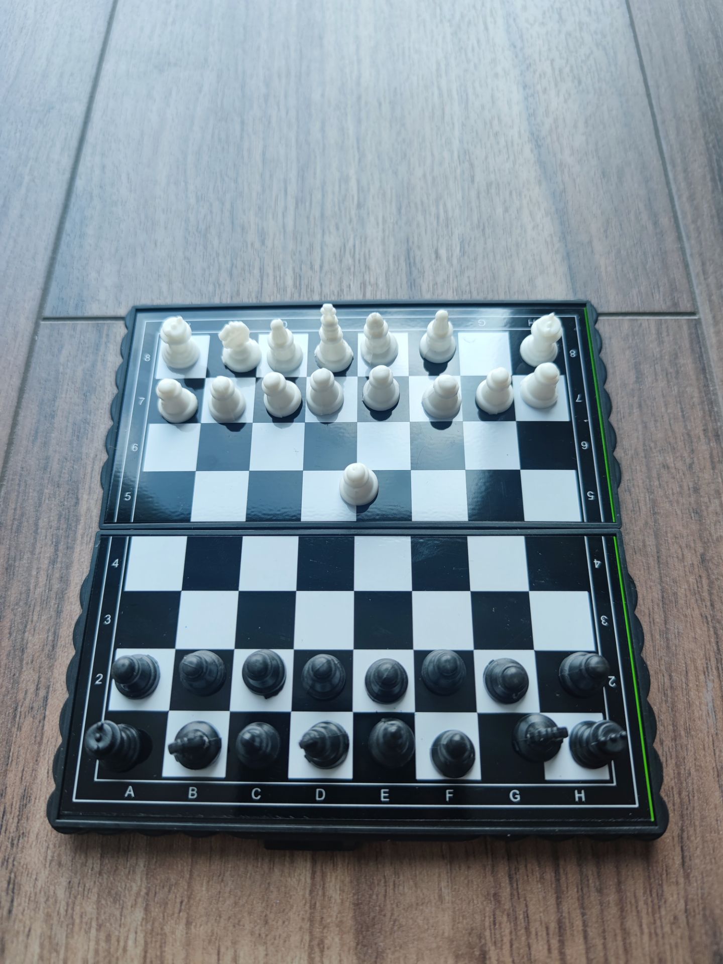 Kiểm soát chất lượng kém. Mình không cần đẹp nhưng mua về bị dự chốt và thiếu ngựa. Thật vọng ghê