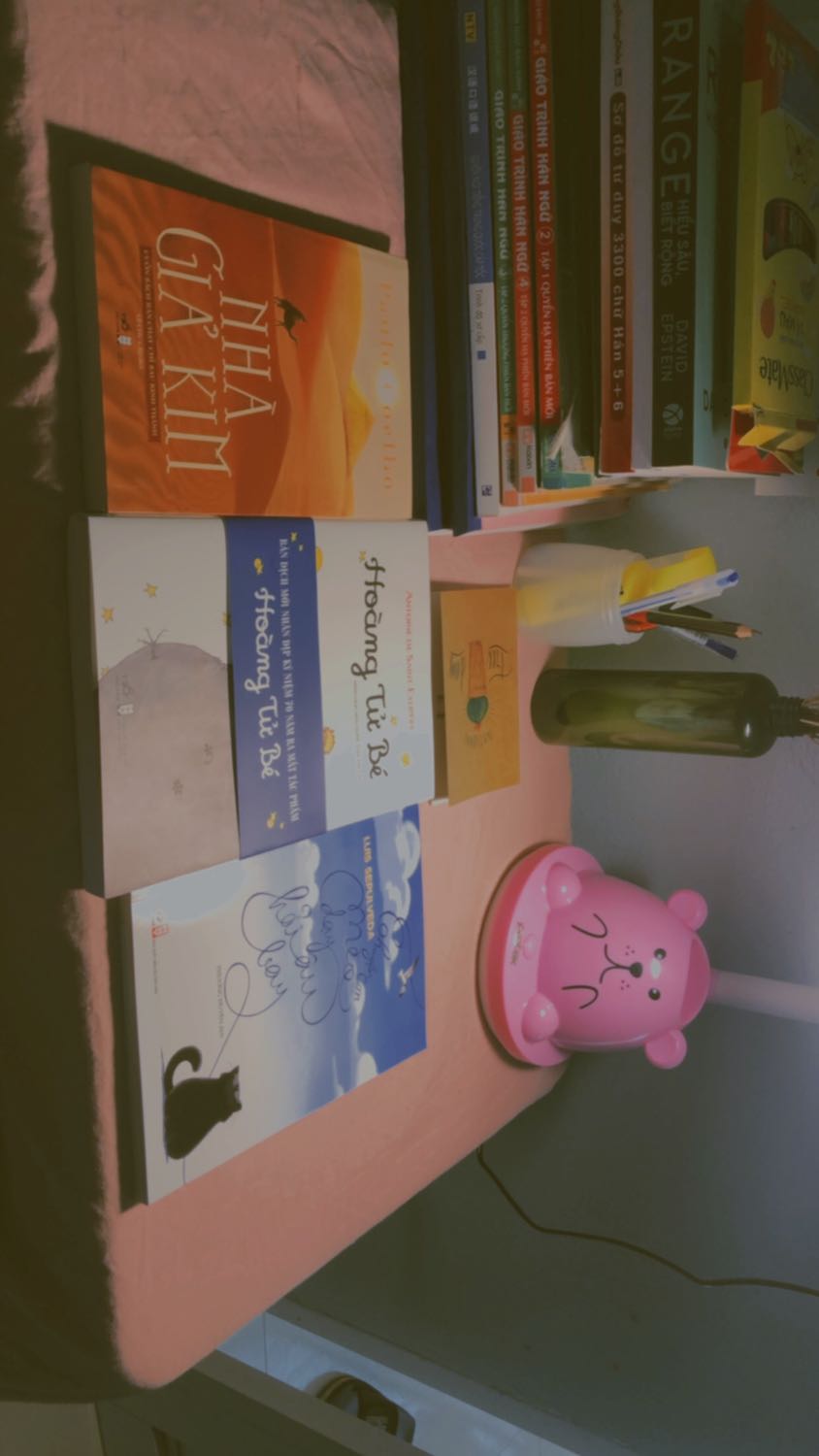 Mua mấy cuốn này vì được giới thiệu, giao hàng siêu nhanh 🥰