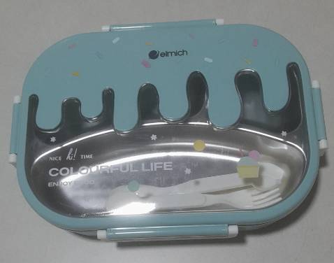 Hộp rất đẹp, cả nhựa và inox đều đẹp, dầy dặn và chắc chắn