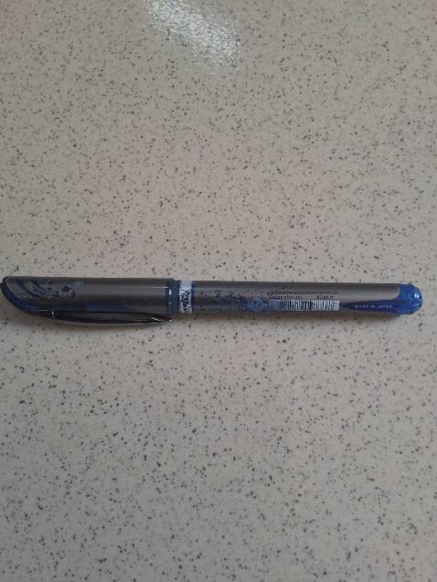 Vỏ dễ bị tróc lớp sơn phủ bên ngoài