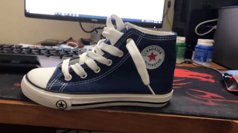 Mẫu mã đẹp chất liệu tốt rất đáng mua vì hàng ổn trong tầm giá, tặng shop 5 sao