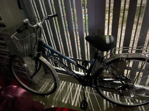 Giao hàng đúng màu, đem ra tiệm ráp cho an toàn 🤣 Giao hàng đúng màu, đem ra tiệm ráp cho an toàn 🤣