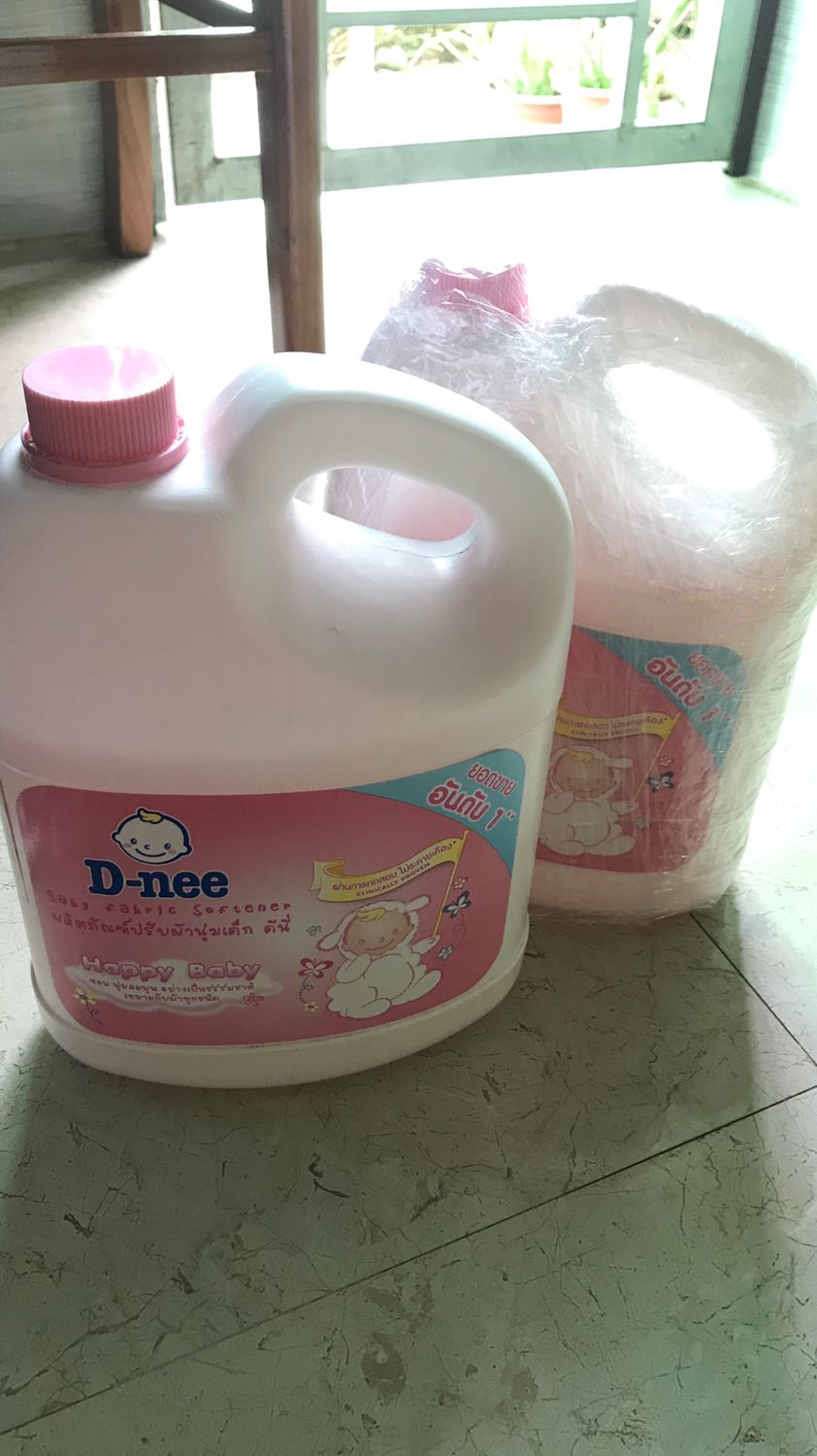 Sản phẩm sản xuất năm 2018, giờ đã là 2020 rồi. Cận date hành xả kho nên giá mới giảm, hơi thất vọng Sản phẩm sản xuất năm 2018, giờ đã là 2020 rồi. Cận date hành xả kho nên giá mới giảm, hơi thất vọng