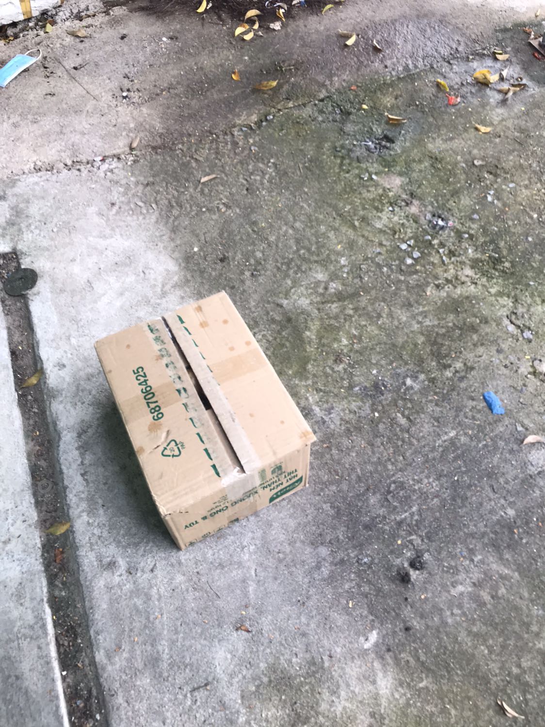 Lần này tôi mua dầu cái lân 350k vừa tặng 2 bột nêm tôi rất vui và hạnh phúc biết tiki. Cảm ơn shop đã tạo km và tiki hỗ trợ kinh doanh cho shop bán tốt hơn , và người mua được nhiều sp yêu thích hơn Lần này tôi mua dầu cái lân 350k vừa tặng 2 bột nêm tôi rất vui và hạnh phúc biết tiki. Cảm ơn shop đã tạo km và tiki hỗ trợ kinh doanh cho shop bán tốt hơn , và người mua được nhiều sp yêu thích hơn
