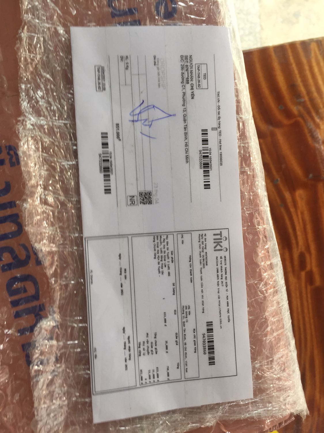 Khách mua máy bào đá tuyết 2 lưỡi ABG hàng Việt Nam! chính hãng sao lại giao hàng của Thái Lan vậy ?????