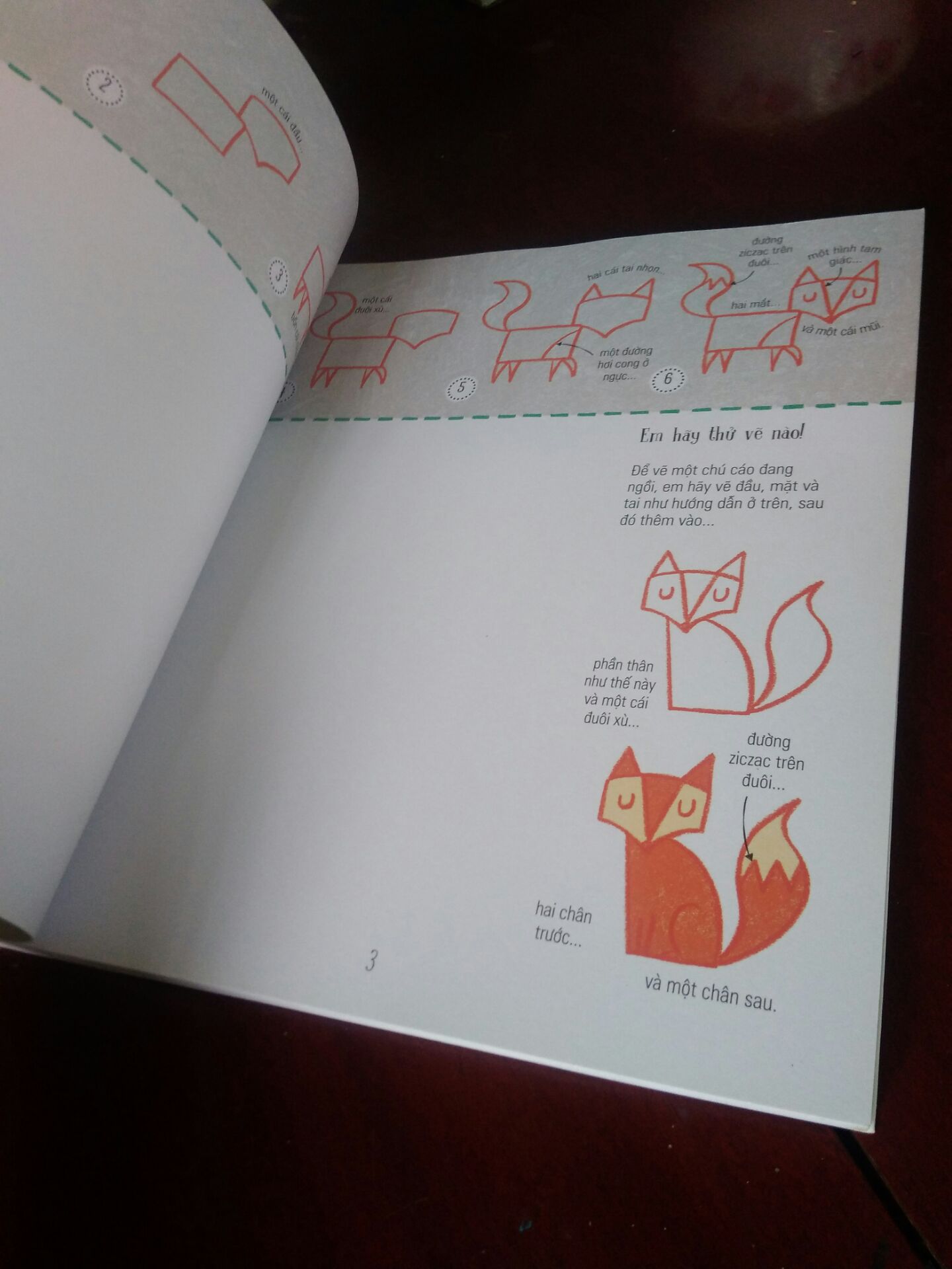 sách rất đáng tiền.
nên mua, người lớn hay trẻ nhỏ vẽ cũng ok hết.