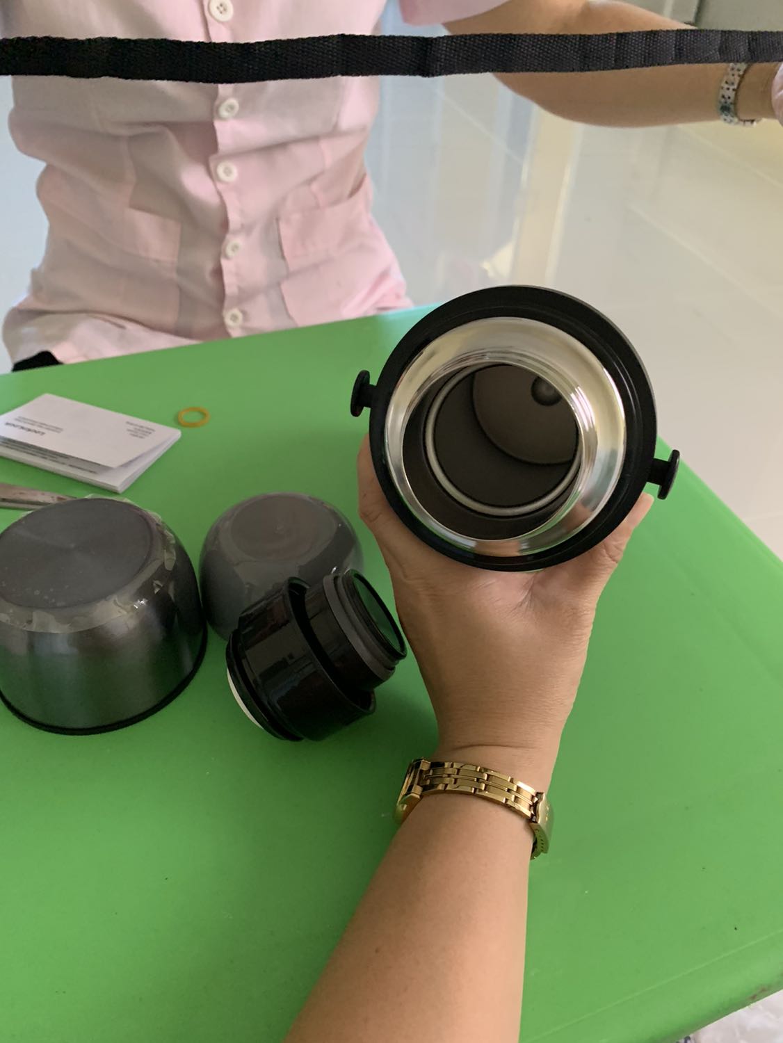 Bình giữ nhiệt tốt, giữ nóng trong ngày, giữ lạnh qua ngày