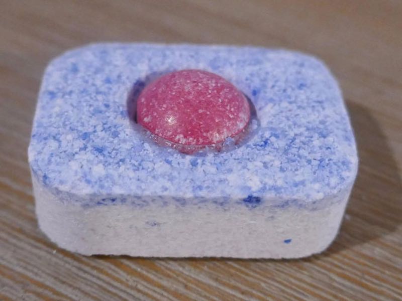 Sản phẩm chất lượng như quảng cáo. Rửa sạch và không bị mùi nồng như loại trước kia mình dùng.