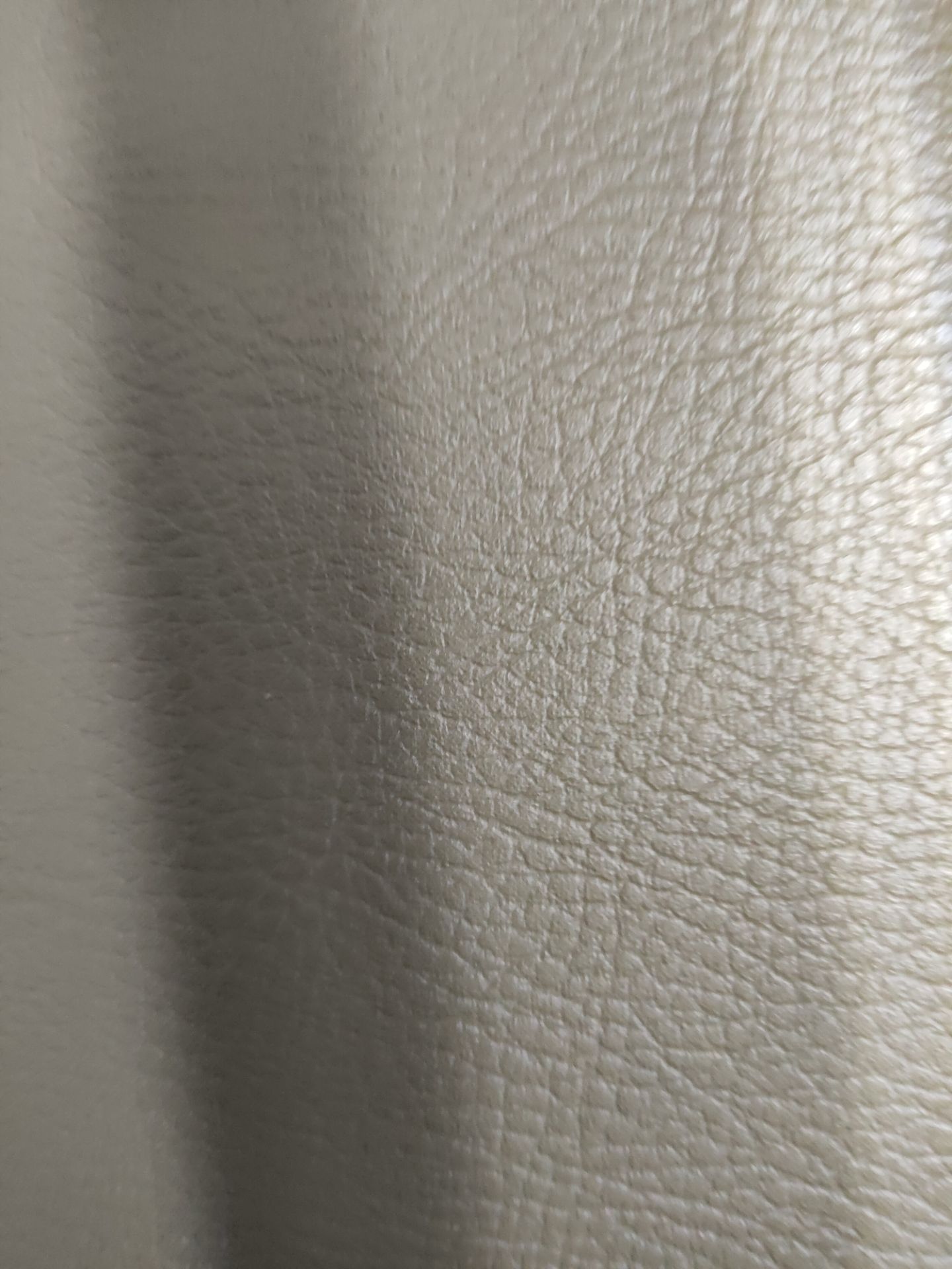 bình thường, bình thường.