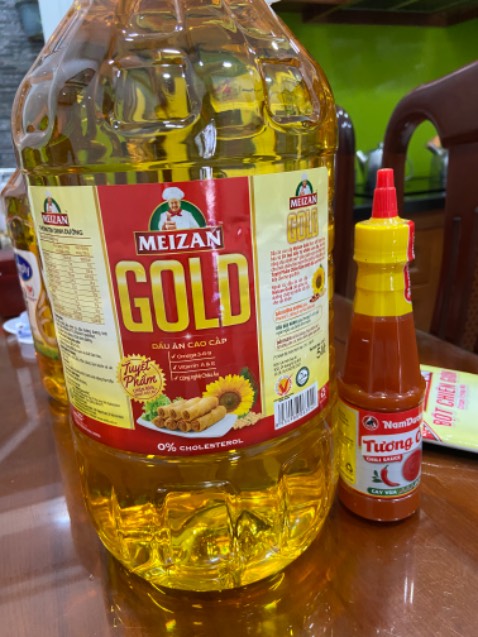 Dầu ăn thơm, chất lượng tốt cho Sk. Mọi người nên dùng.
Tiki trading bán hàng tốt, giao hàng nhanh, giá giảm chút nữa thì tốt hơn.