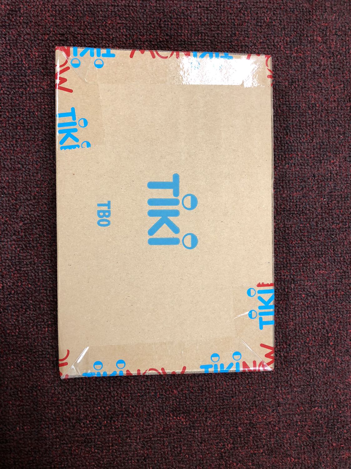 Tiki gói hàng kỹ càng như mọi khi. Ỏi cắm hoàn thiện đẹp, chắc chắn. Tốt.
Nên mua.