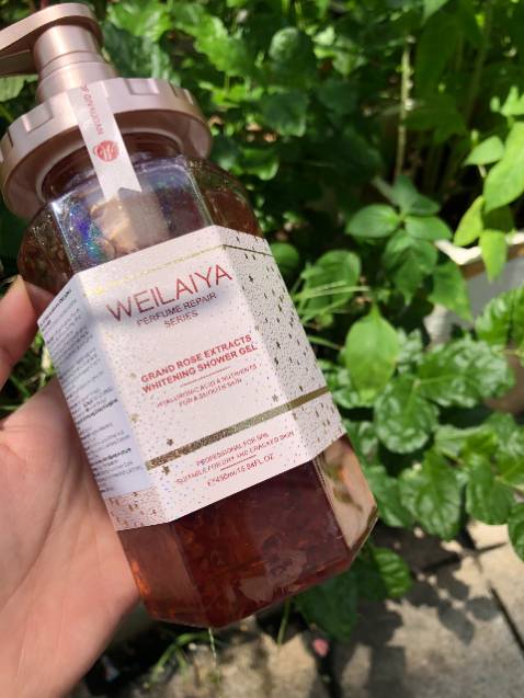 Lần đầu mua hàng của shop, đọc review thấy mọi người khen nên mạnh dạn mua thử. Shop giao hàng nhanh, đủ số lượng, đúng mẫu mã. Không có gì để chê cả.