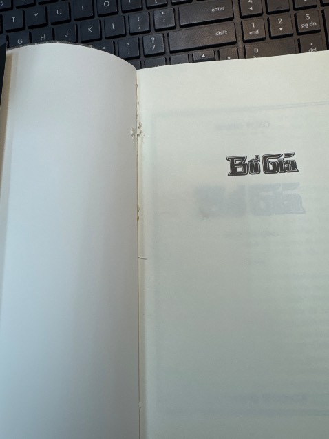 Ừm … cuốn mới giao ổn hơn nhưng sau khi đổi trả thì mất book care rồi híc.
Thôi thì 4* vì Tiki cũng hỗ trợ nhanh chóng.