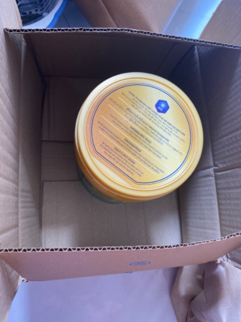 Lúc giới thiệu thì *** sữa  tặng kèm bình nước nhưng giao hàng thì không có bình nước tặng kèm. Shop bị sao vậy?? Lúc giới thiệu thì *** sữa  tặng kèm bình nước nhưng giao hàng thì không có bình nước tặng kèm. Shop bị sao vậy??