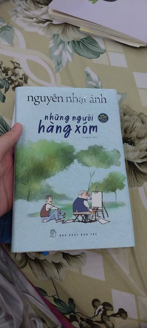 Mình ko ngờ lại giao nhanh đến vậy đặt từ tối thì sáng hôm sau đã nhận được :333, mùi sách thơm lém