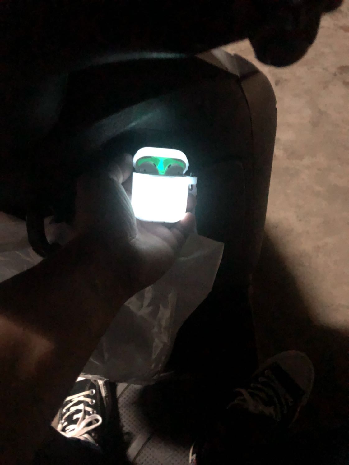 Giao hàng nhanh, gọn, đẹp, chuẩn, chất lượng và rất ưng ý. 
Cảm ơn Shop.