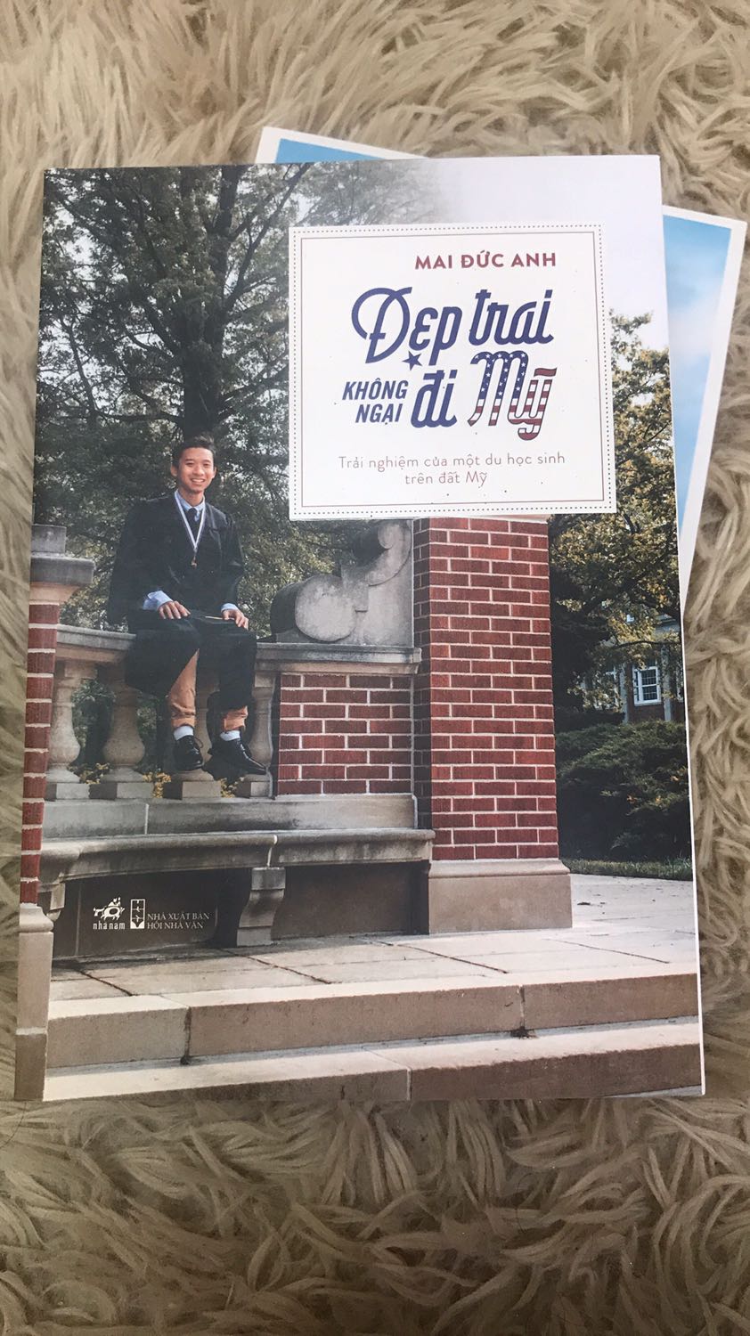 Quyển này tương đối mới, giao hàng nhanh, đặt hôm trước hôm sau đã có hàng