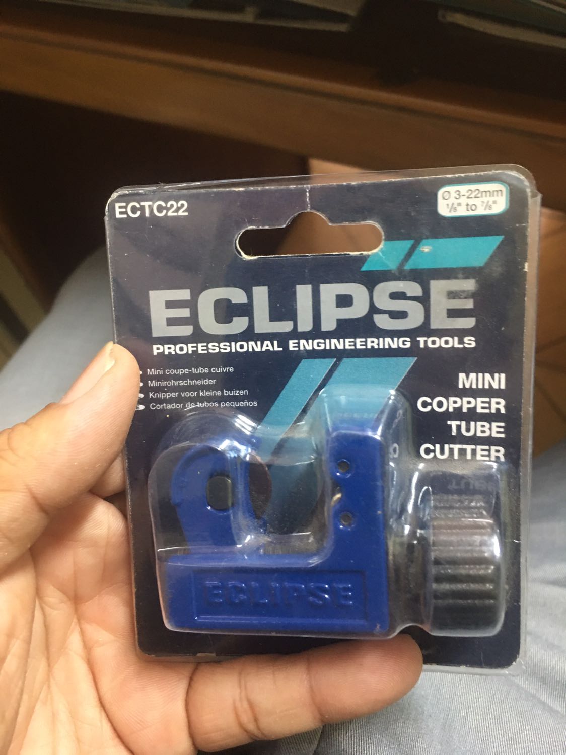 Hàng đẹp, chất lượng, lưỡi cắt ngọt, nhẹ nhàng