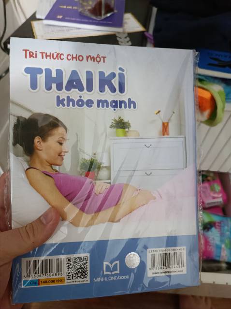 Sách hay, có nhiều thông tin hữu ích cho những ai mới lần đầu làm ba mẹ, rất đáng mua