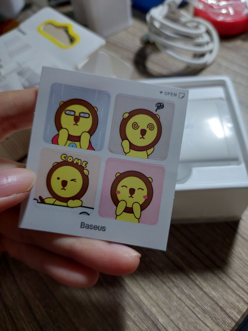 nhận hàng nhanh, mới sử dụng okay, còn lâu thì chưa biết, sẽ đánh giá lại sau