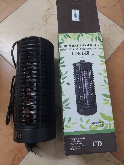 Thiếu nắp đáy của đèn (xem ảnh 1, 2), mặc dù sản phẩm được đóng hộp đầy đủ
Đã gửi bổ sung nắp- 5 sao