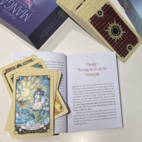 Bất ngờ với chất lượng bài Tarot Việt Nam. Mình mua giá 250k và nhận về 1 sản phẩm như tiền triệu mua ở nước ngoài. Chỉn chu mọi thứ từ hộp đựng, sách hướng dẫn, bộ bài chất đẹp xào mượt còn xếp theo thứ tự. Mình sẽ ủng hộ dự án việt hoá tarot này dài dài. Cảm ơn Tiki và nsx