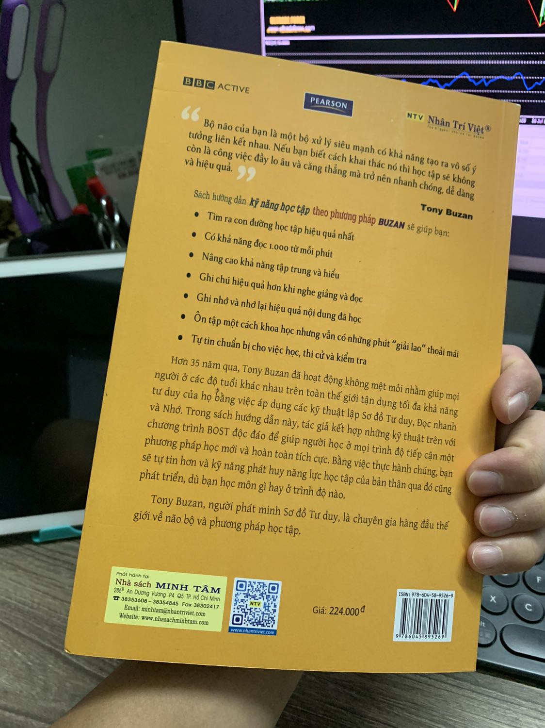 Sách hay mới, thơm tho, mua sale đc 50k