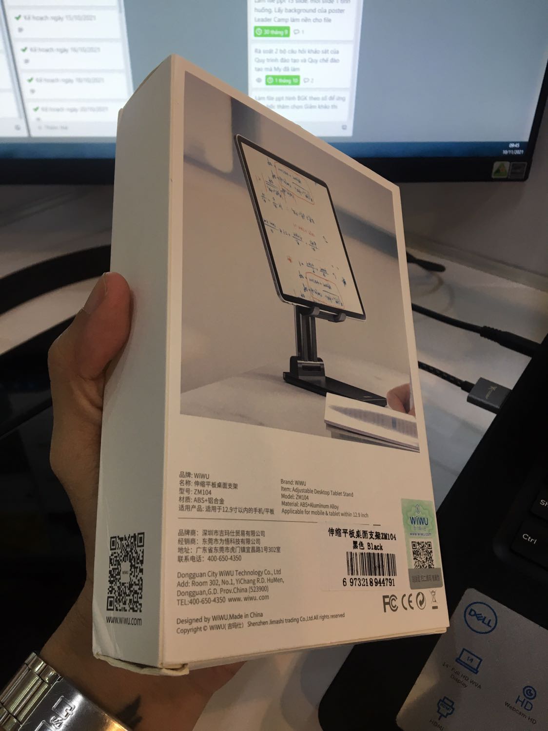 Shop giao 1 món hàng mà bị vênh phần đế lẫn phần mặt tiếp xúc với thiết bị vầy sao chấp nhận được? Các bạn có kiểm tra trước khi giao không?