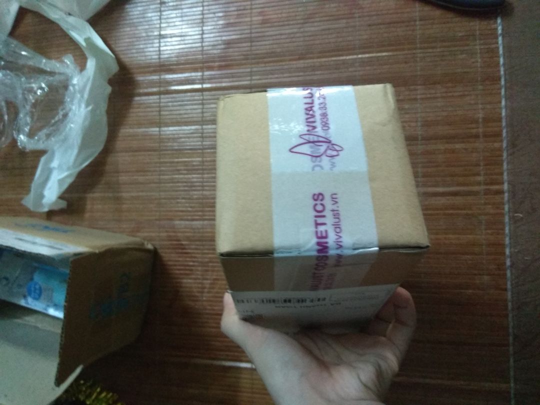 sản phẩm đúng mô tả, sử dụng rất thích, chất lượng tốt, đóng gói kĩ lưỡng