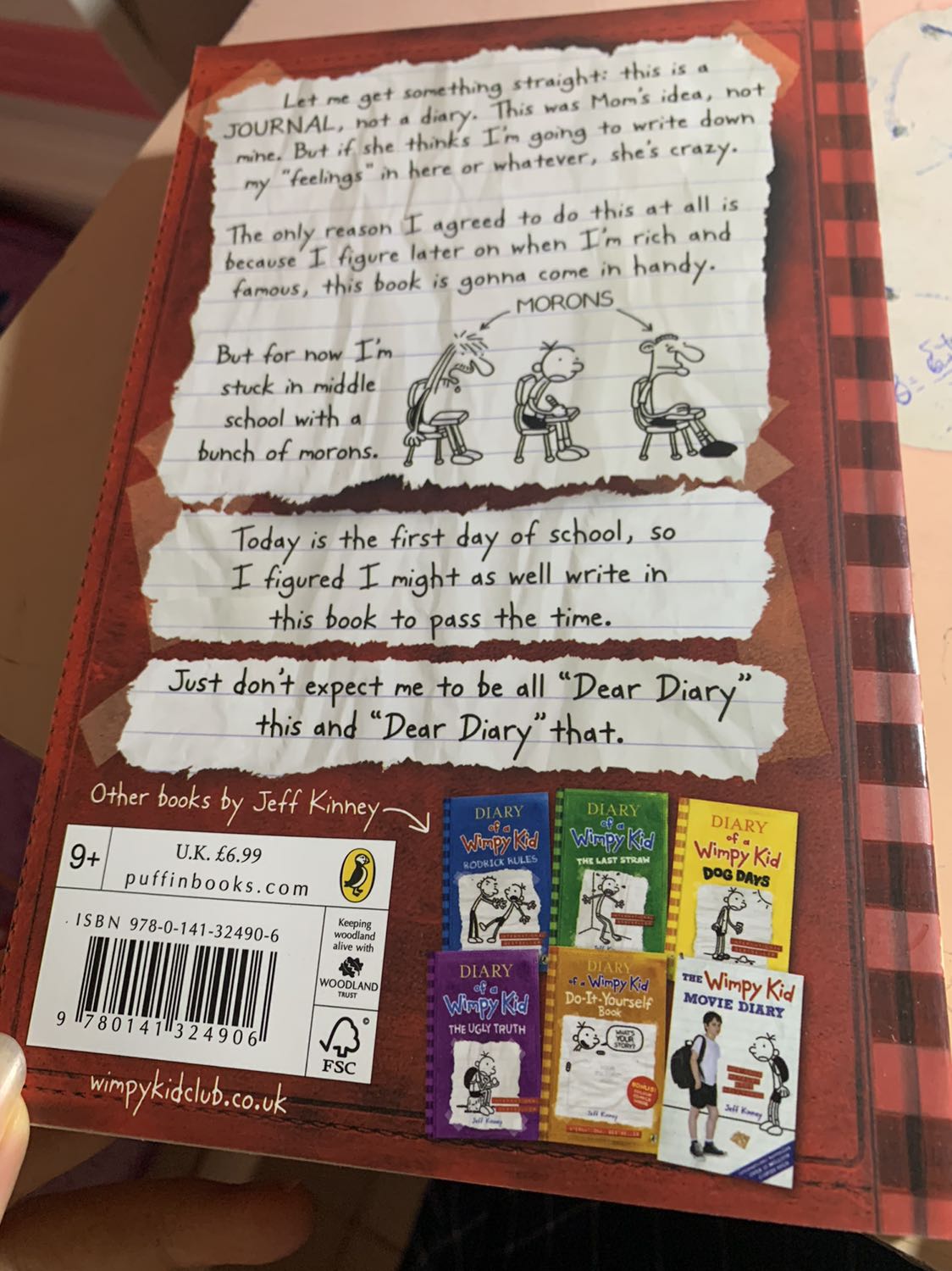 sách ổn mà mùi sách hôi lắm nha mn ? nội dung sách khá hài hước và thích hợp cho những bạn muốn học tiếng anh mà giải trí nè sách ổn mà mùi sách hôi lắm nha mn ? nội dung sách khá hài hước và thích hợp cho những bạn muốn học tiếng anh mà giải trí nè