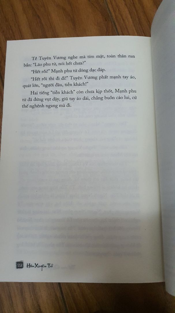 Càng đọc càng lôi cuốn, rất hay. Không biết đến tập bao nhiêu mới là tập cuối. 5* cho Tiki
