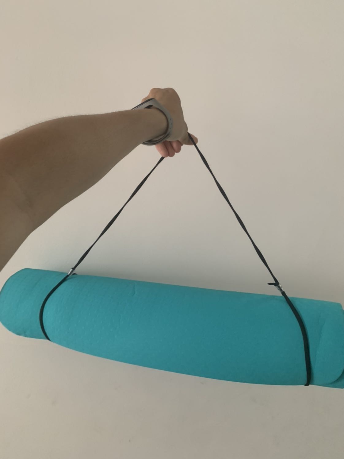 Giao sớm hơn dự kiến.

Sản phẩm như hình, đẹp, dày.

Dây cột tiện dụng

Shop có bảo hành đầy đủ theo số ***