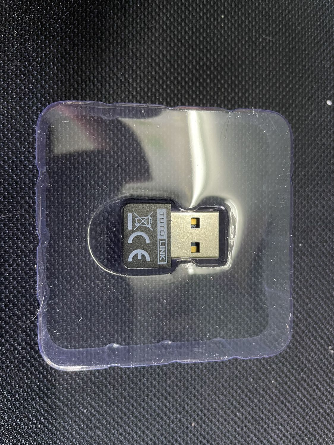 Hàng nhận hoạt động tốt. Nhưng phải Install chứ ko có tính năng Plug&Play. Mua ngay tâm điểm dịch nên 1 tuần mới nhận đc hàng. Thank’s Shop.