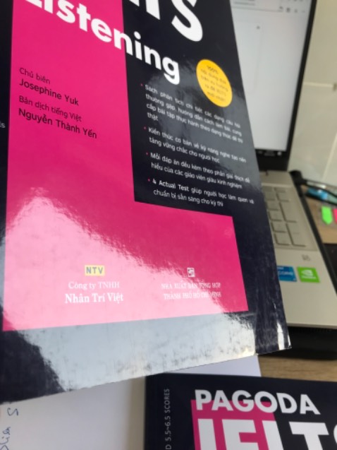 Nội dung sách hay, sách này bản gốc bên hàn quốc, còn về chất lượng nhà bán tiki thì phải cho 2 sao, vì đóng gói ẩu, cuốn sách nhà xuất bản làm đẹp vậy mà qua tay ông tiki thì gần như cái giẻ rách, mua một lần không bao giờ mua nữa, ẩu tả quá
