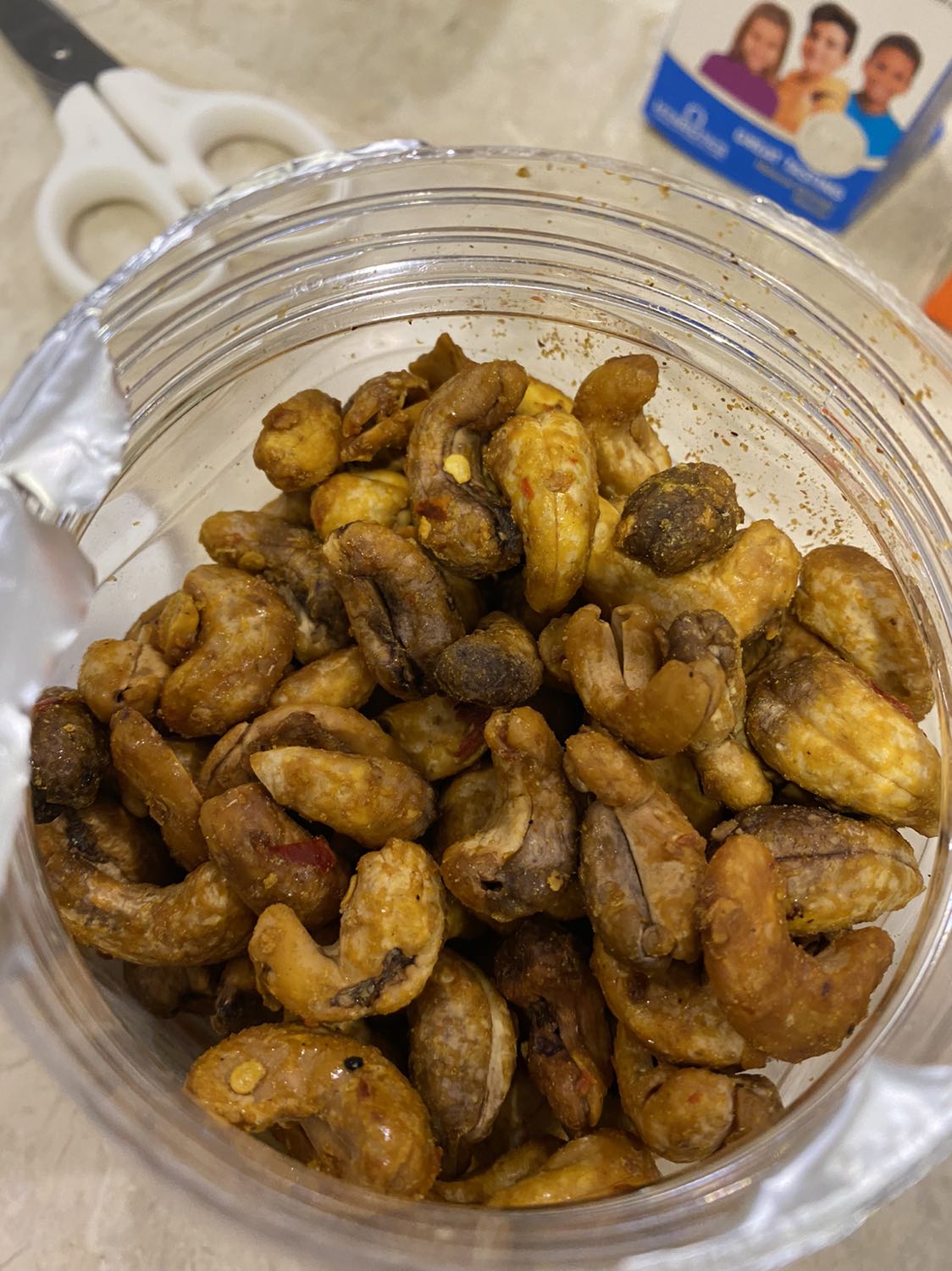 Quá kinh khủng, giao gì toàn hạt hư đen, không như hình bán, không ăn được, đề nghị tiki tới thu lại hàng