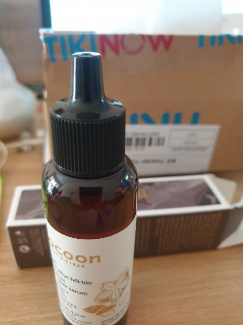 Mùi hương nhẹ, như mùi thuốc bắc, chất Không bị bết dính. Chưa biết chất lượng sao nữa. Giao hàng nhanh. Mùi hương nhẹ, như mùi thuốc bắc, chất Không bị bết dính. Chưa biết chất lượng sao nữa. Giao hàng nhanh.