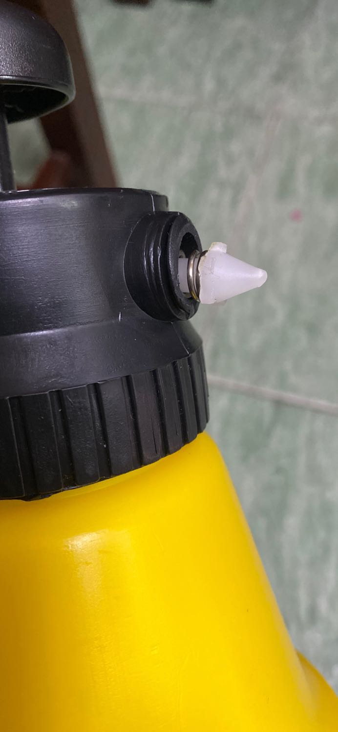 Sản phẩm lỗi. Ko có ren lắp vòi vào, phí thời gian