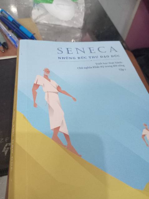 Đóng gói giao hàng nhanh, sách đang đọc thấy mọi người cũng nên tìm mua về đọc có nhiều góc nhìn hơn về cuộc sống và kết nối với bản thân!